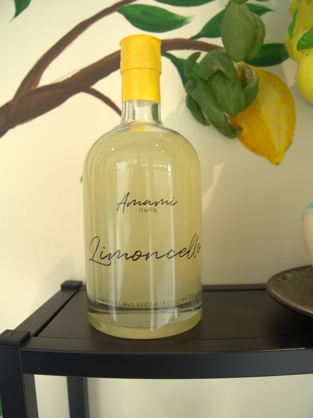 Homemade limoncello from Mercato Amami Italia in Weiden
