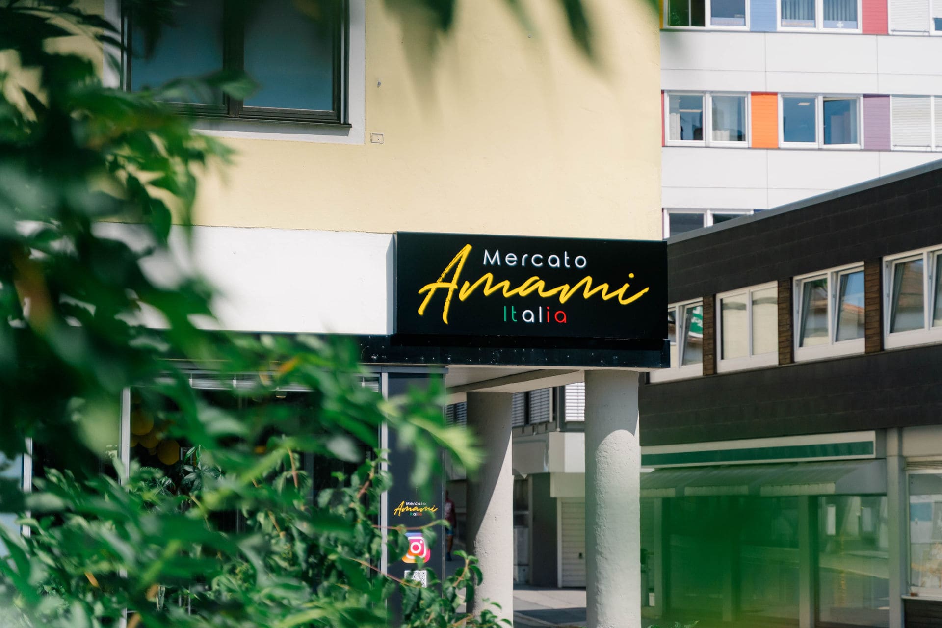 Mercato Amami Italia — store front in Weiden